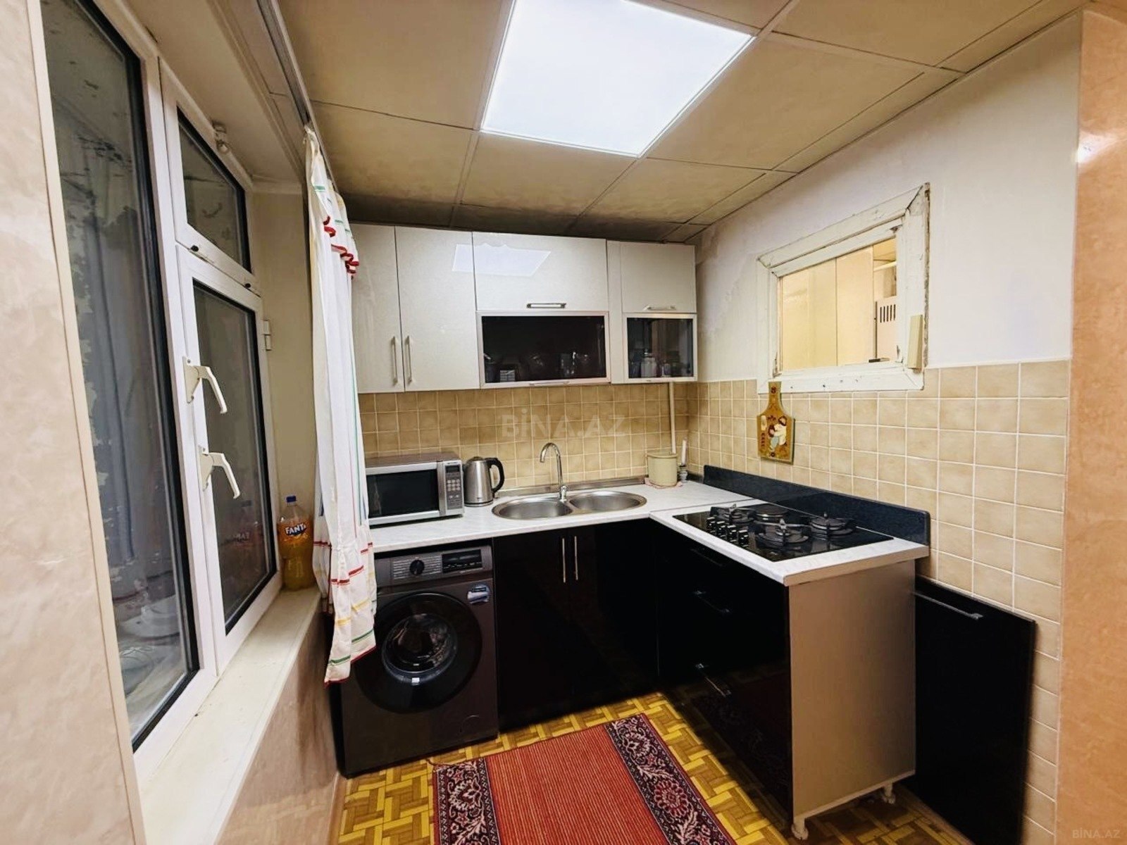 2 otaqlı Köhnə tikili, İnşaatçılar m., Bakı