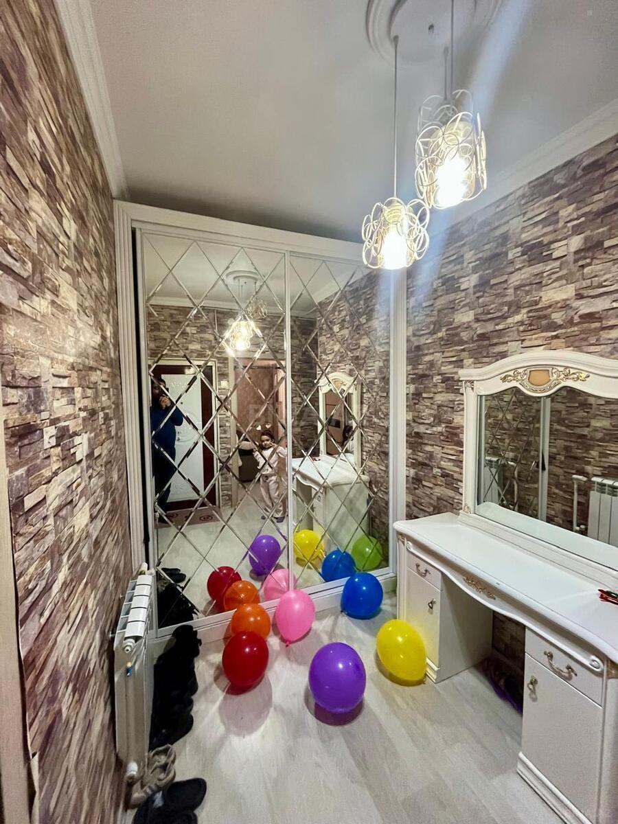 2 otaqlı Köhnə tikili, Yeni Günəşli q., Bakı