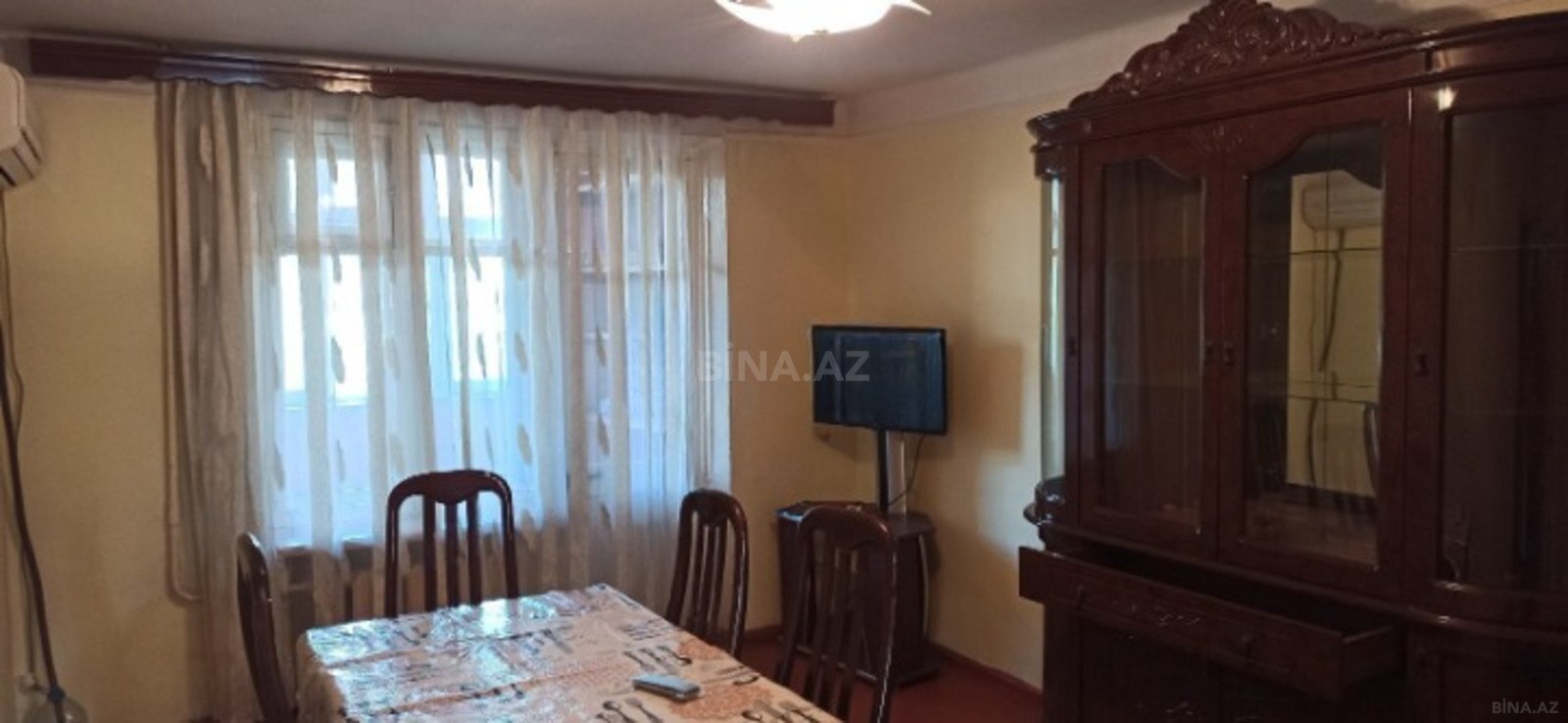 3 otaqlı Köhnə tikili, Zığ q., Bakı