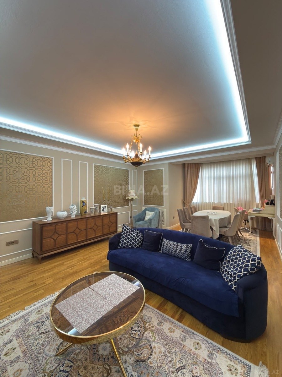 3 otaqlı Yeni tikili, 28 May m., Bakı