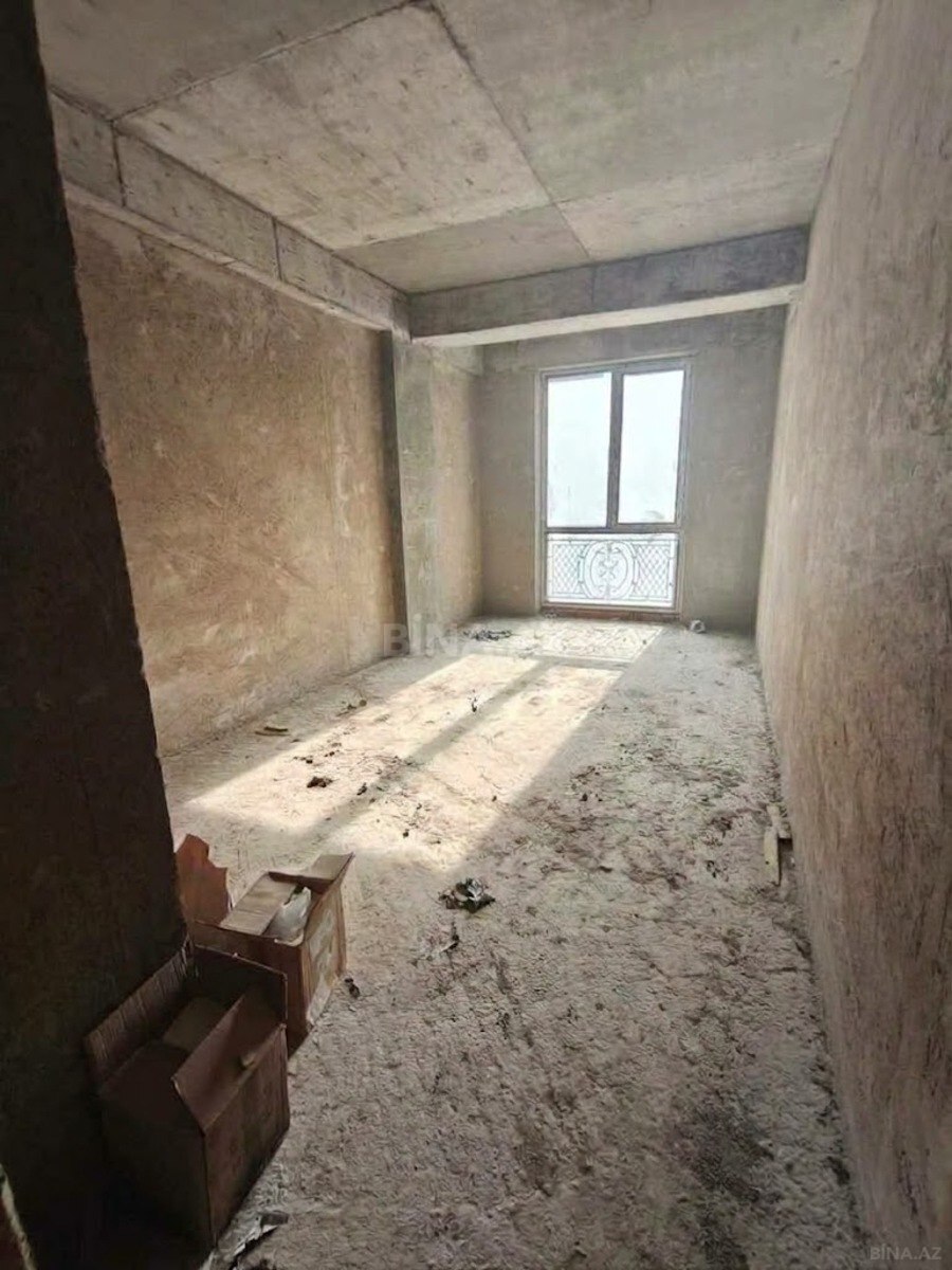 3 otaqlı Yeni tikili, Şah İsmayıl Xətai m., Bakı