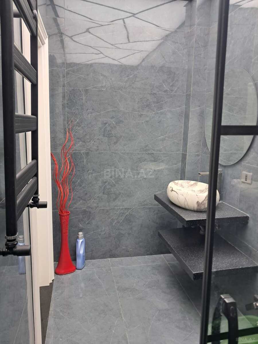 3 otaqlı Yeni tikili, Şah İsmayıl Xətai m., Bakı
