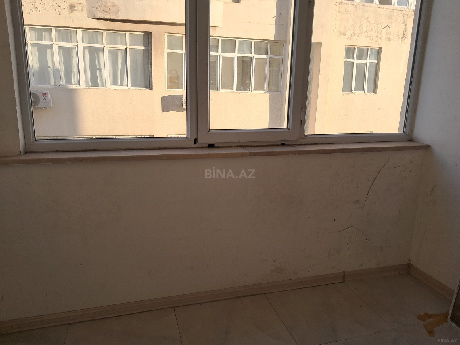 3 otaqlı Yeni tikili, Şah İsmayıl Xətai m., Bakı