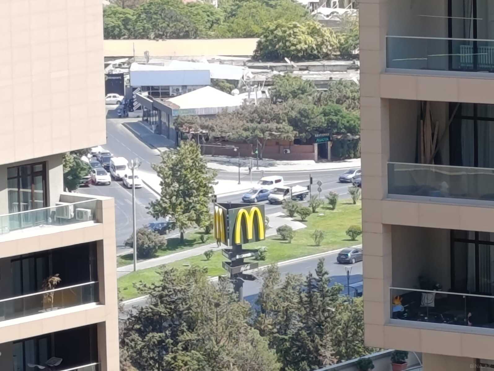 2 otaqlı Yeni tikili, 8 Noyabr m., Bakı