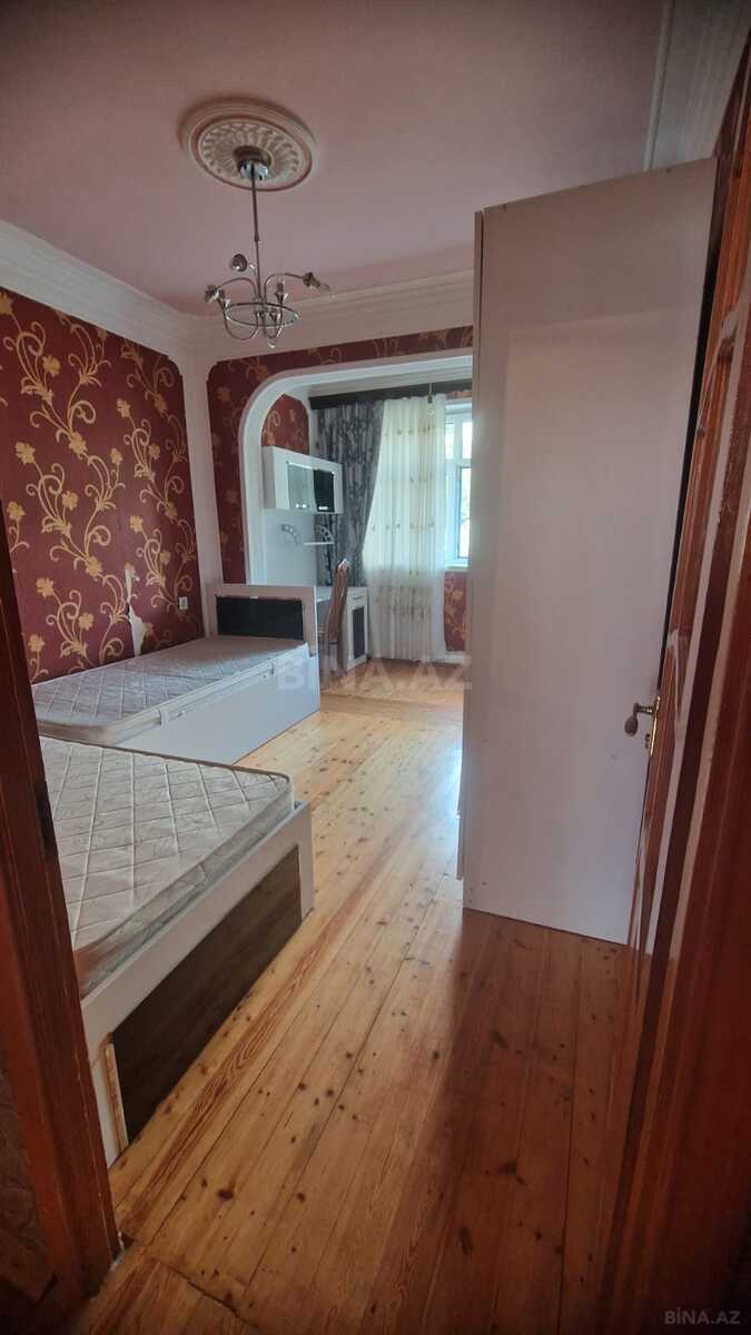 3 otaqlı Köhnə tikili, Xətai r., Bakı