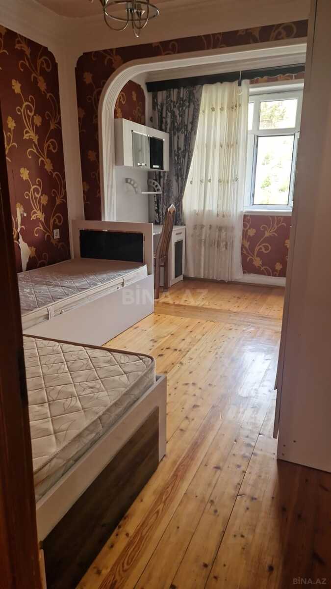 3 otaqlı Köhnə tikili, Xətai r., Bakı