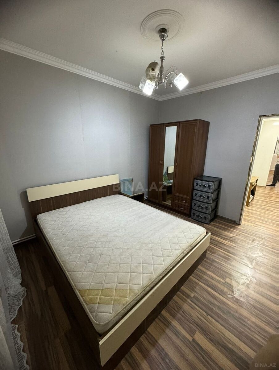 2 otaqlı Köhnə tikili, Xalqlar Dostluğu m., Bakı