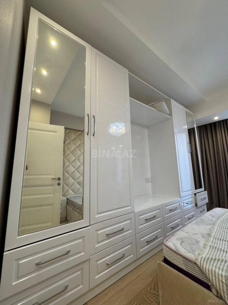 3 otaqlı Yeni tikili, Şah İsmayıl Xətai m., Bakı