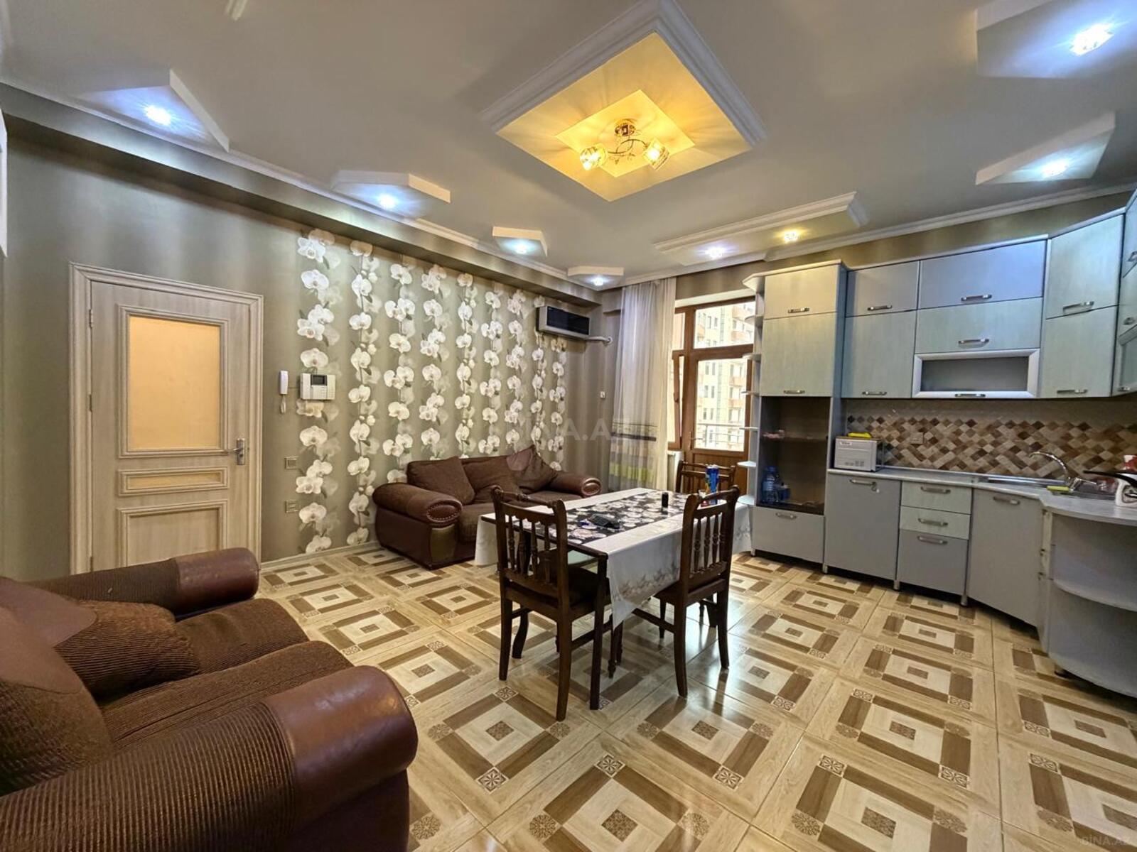 2 otaqlı Yeni tikili, Şah İsmayıl Xətai m., Bakı