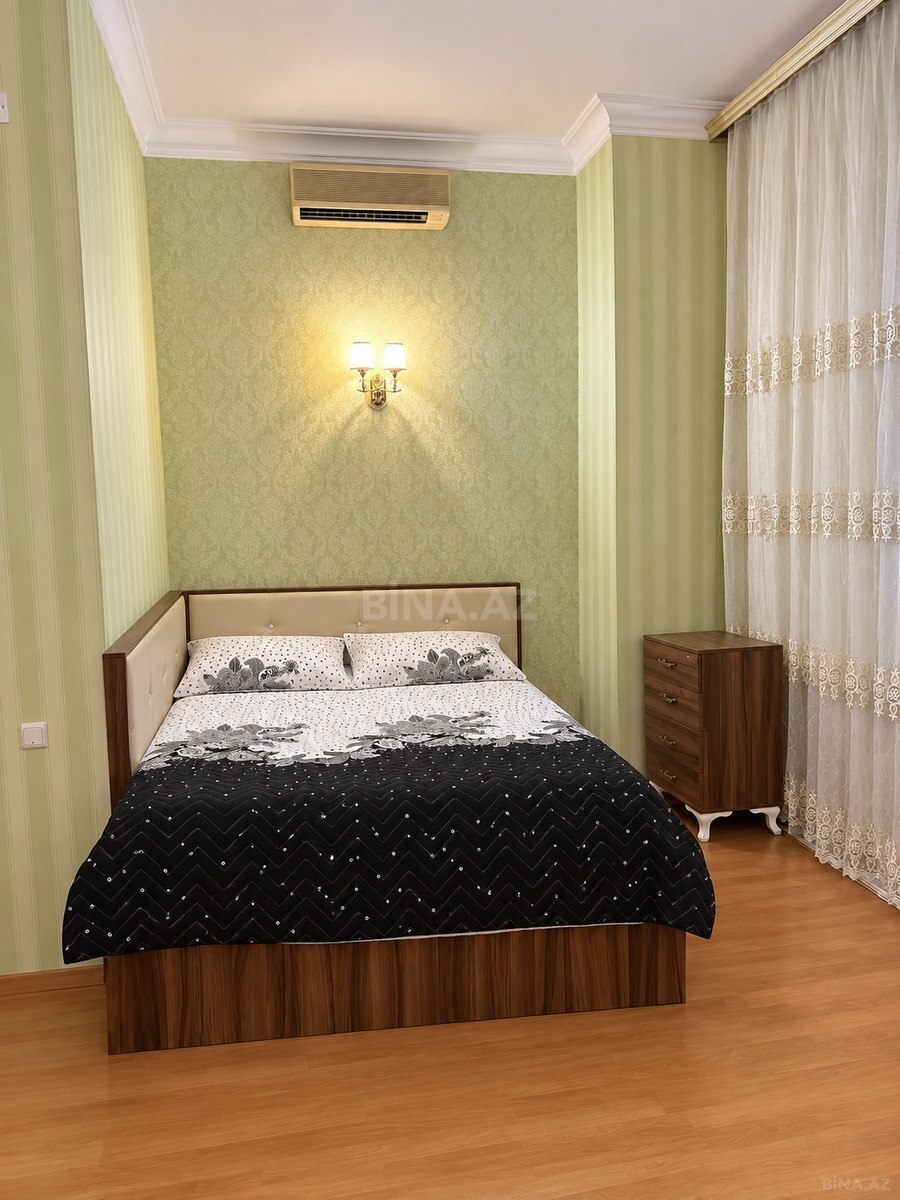 3 otaqlı Köhnə tikili, Sahil m., Bakı