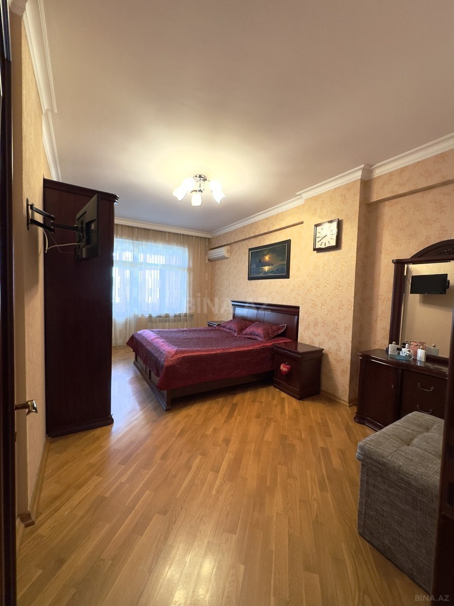 3 otaqlı Yeni tikili, İnşaatçılar m., Bakı