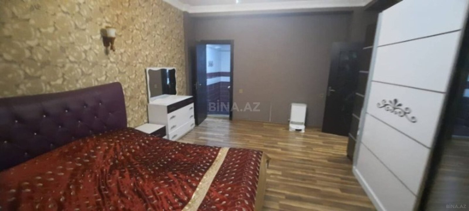 3 otaqlı Yeni tikili, Şah İsmayıl Xətai m., Bakı