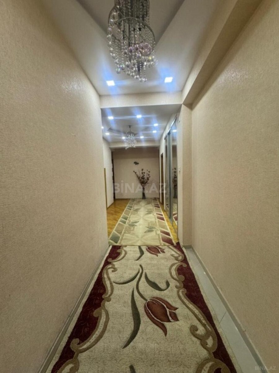 3 otaqlı Yeni tikili, 8 Noyabr m., Bakı