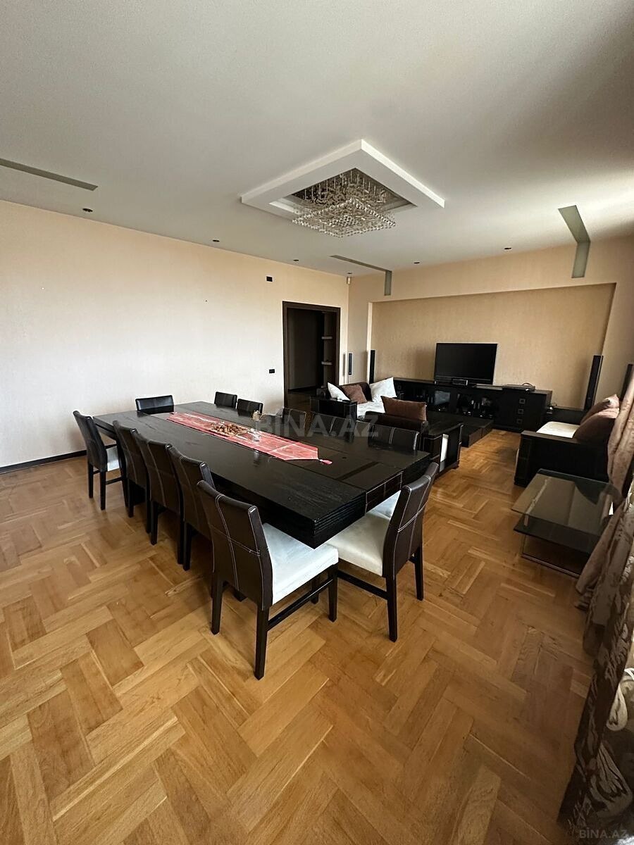 3 otaqlı Yeni tikili, 28 May m., Bakı