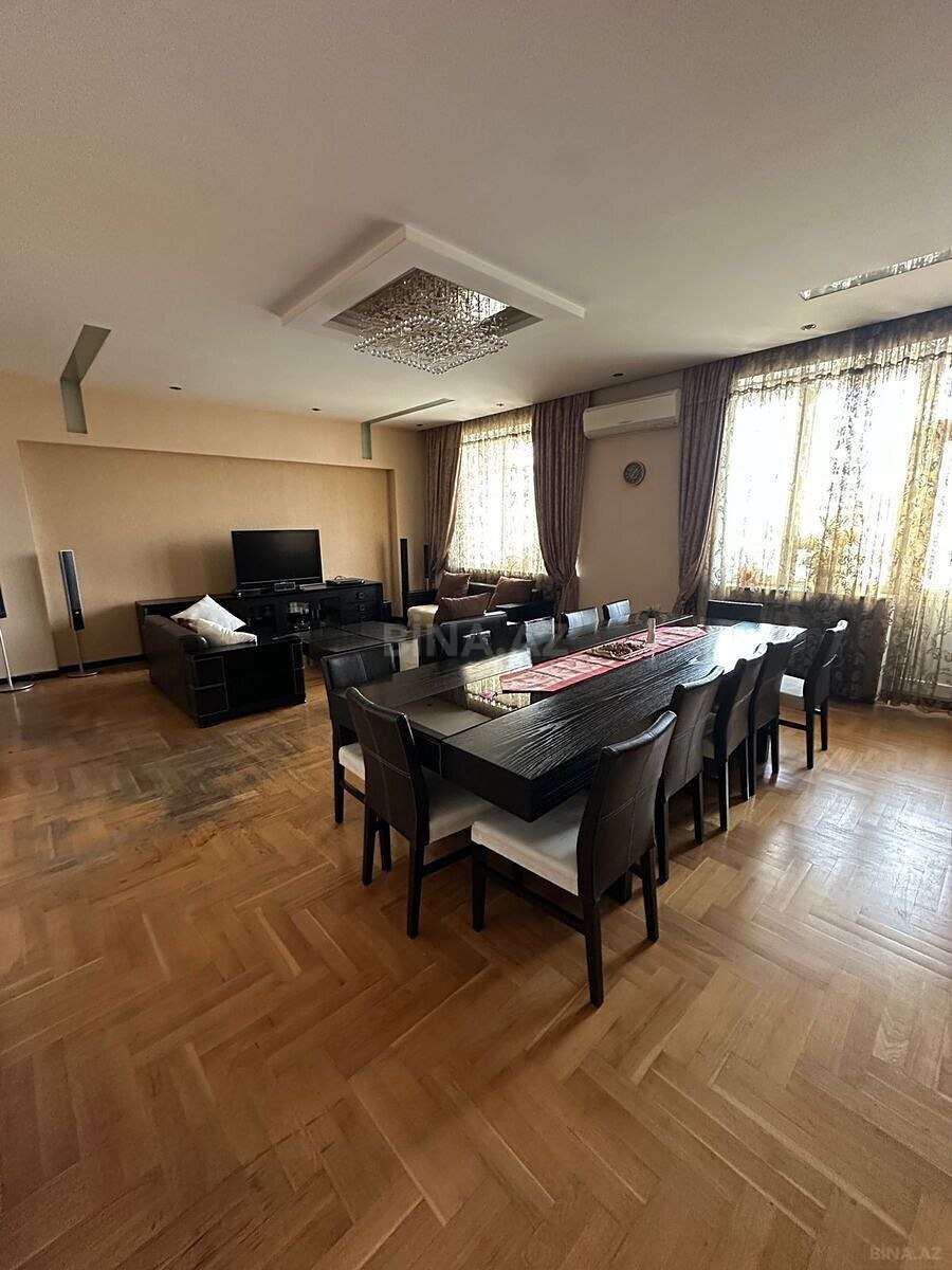 3 otaqlı Yeni tikili, 28 May m., Bakı