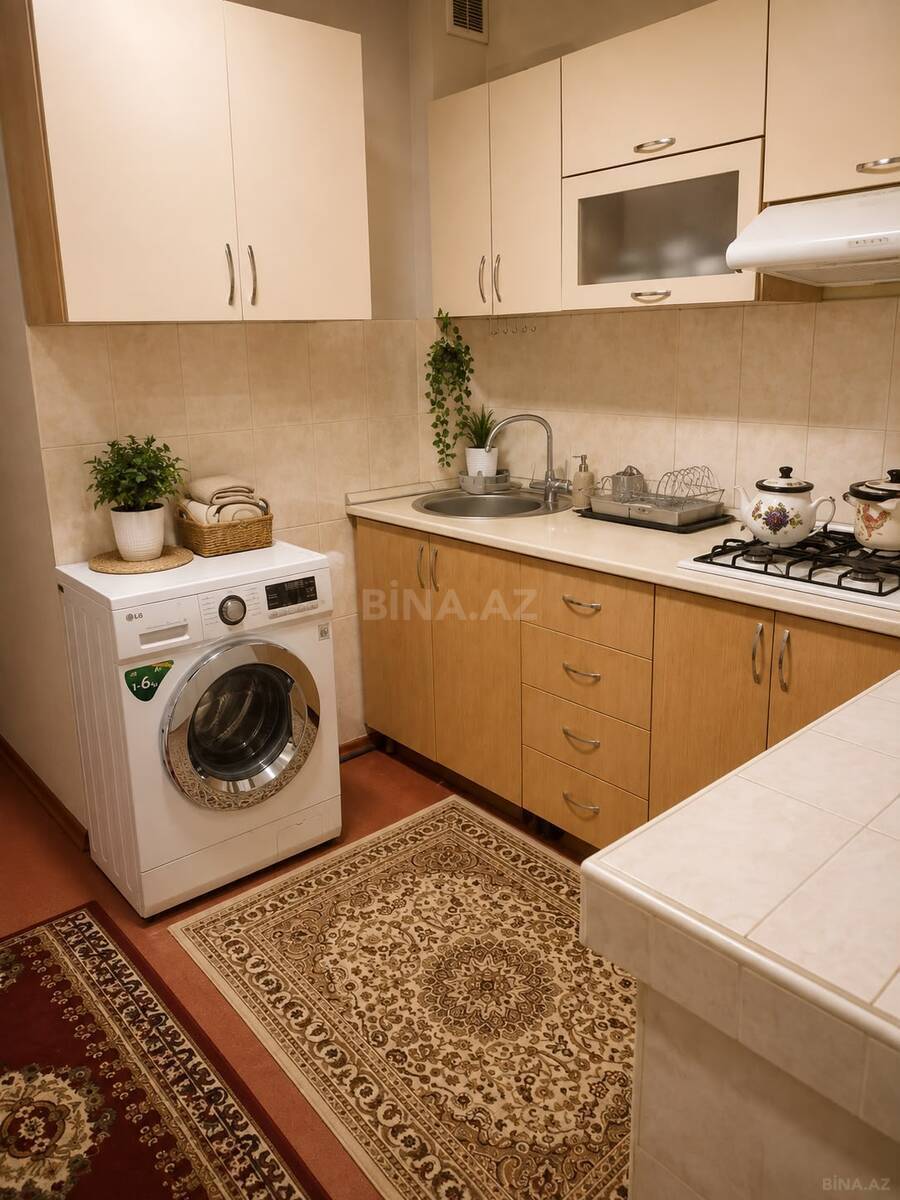 2 otaqlı Köhnə tikili, Həzi Aslanov q., Bakı