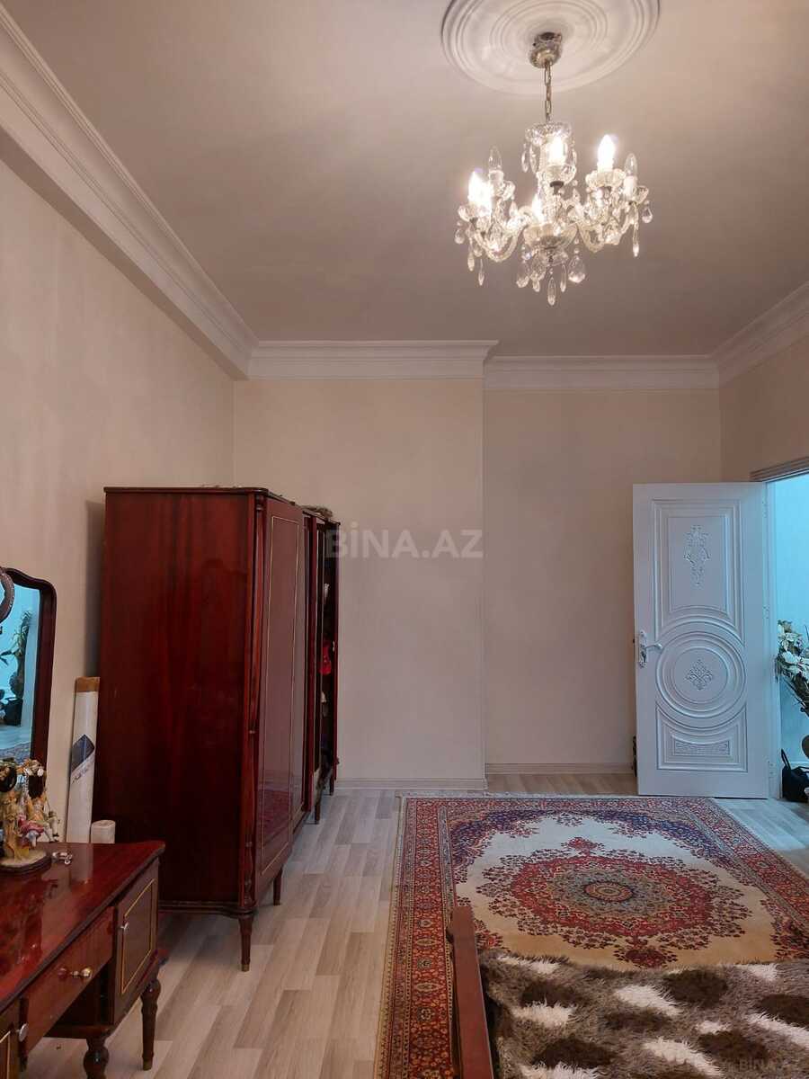 4 otaqlı Yeni tikili, İnşaatçılar m., Bakı