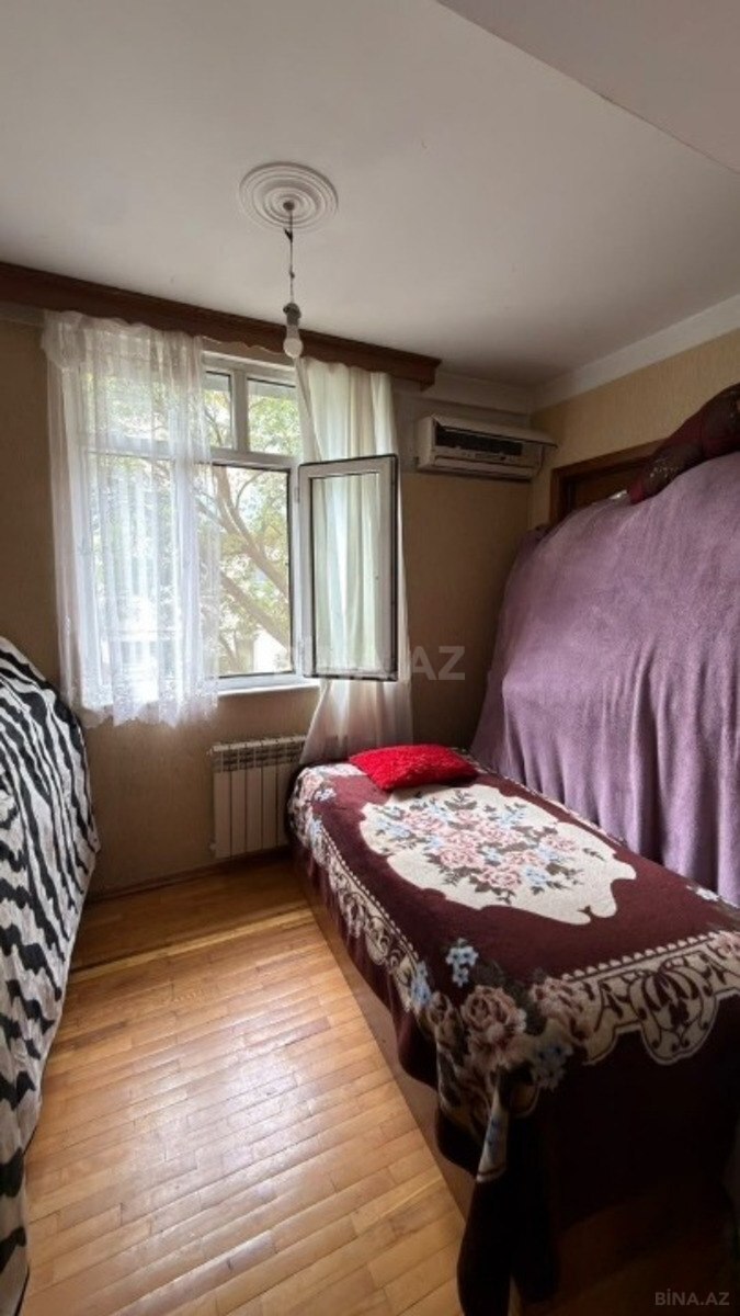 2 otaqlı Köhnə tikili, İnşaatçılar m., Bakı