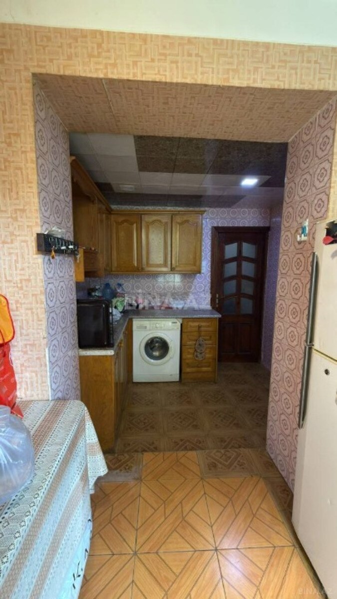 2 otaqlı Köhnə tikili, İnşaatçılar m., Bakı
