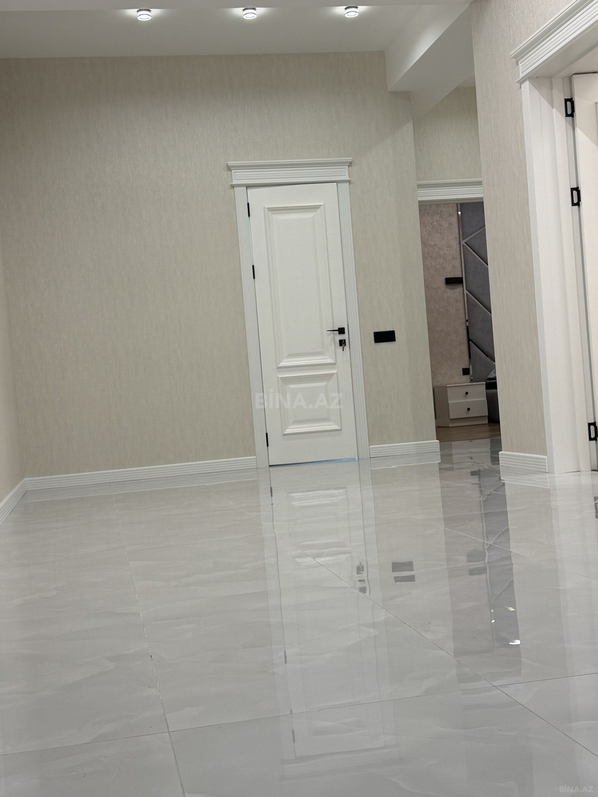 3 otaqlı Yeni tikili, İçəri Şəhər m., Bakı