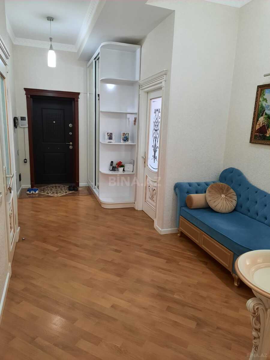 3 otaqlı Yeni tikili, Memar Əcəmi m., Bakı
