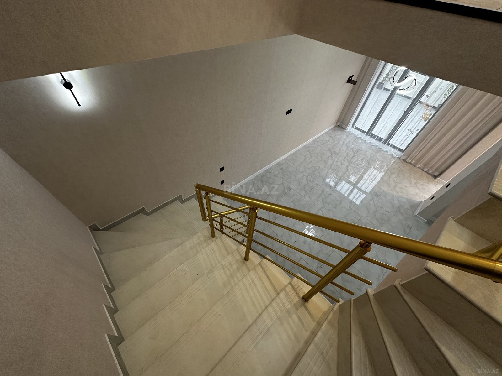 4 otaqlı Həyət evi/Bağ evi, Mərdəkan q., Bakı