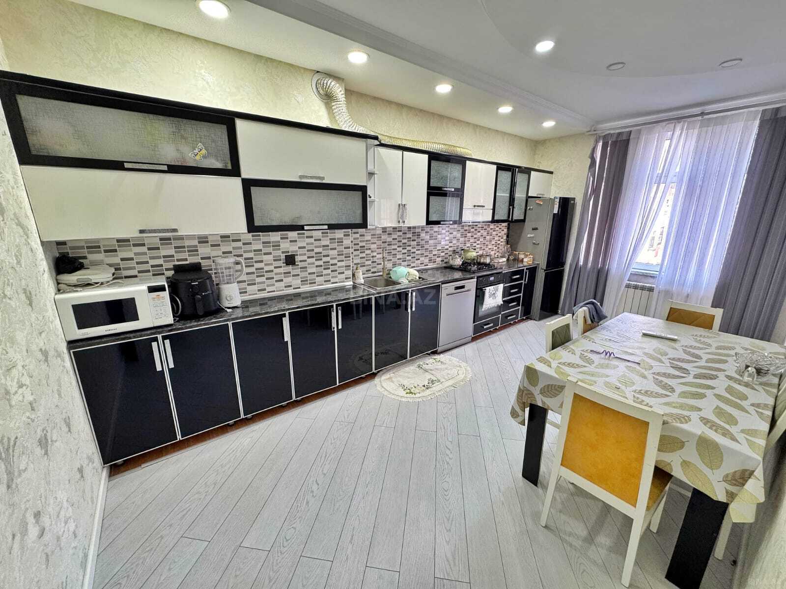 4 otaqlı Yeni tikili, Həzi Aslanov m., Bakı