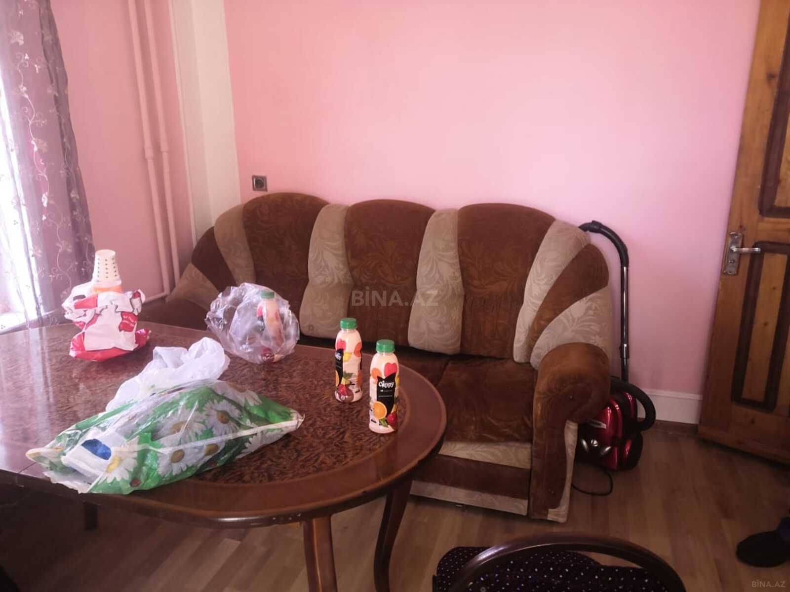 1 otaqlı Köhnə tikili, İnşaatçılar m., Bakı