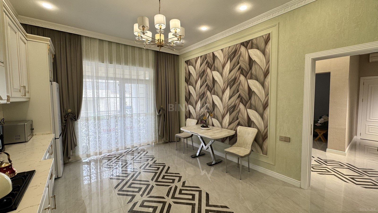 4 otaqlı Həyət evi/Bağ evi, Novxanı q., Bakı