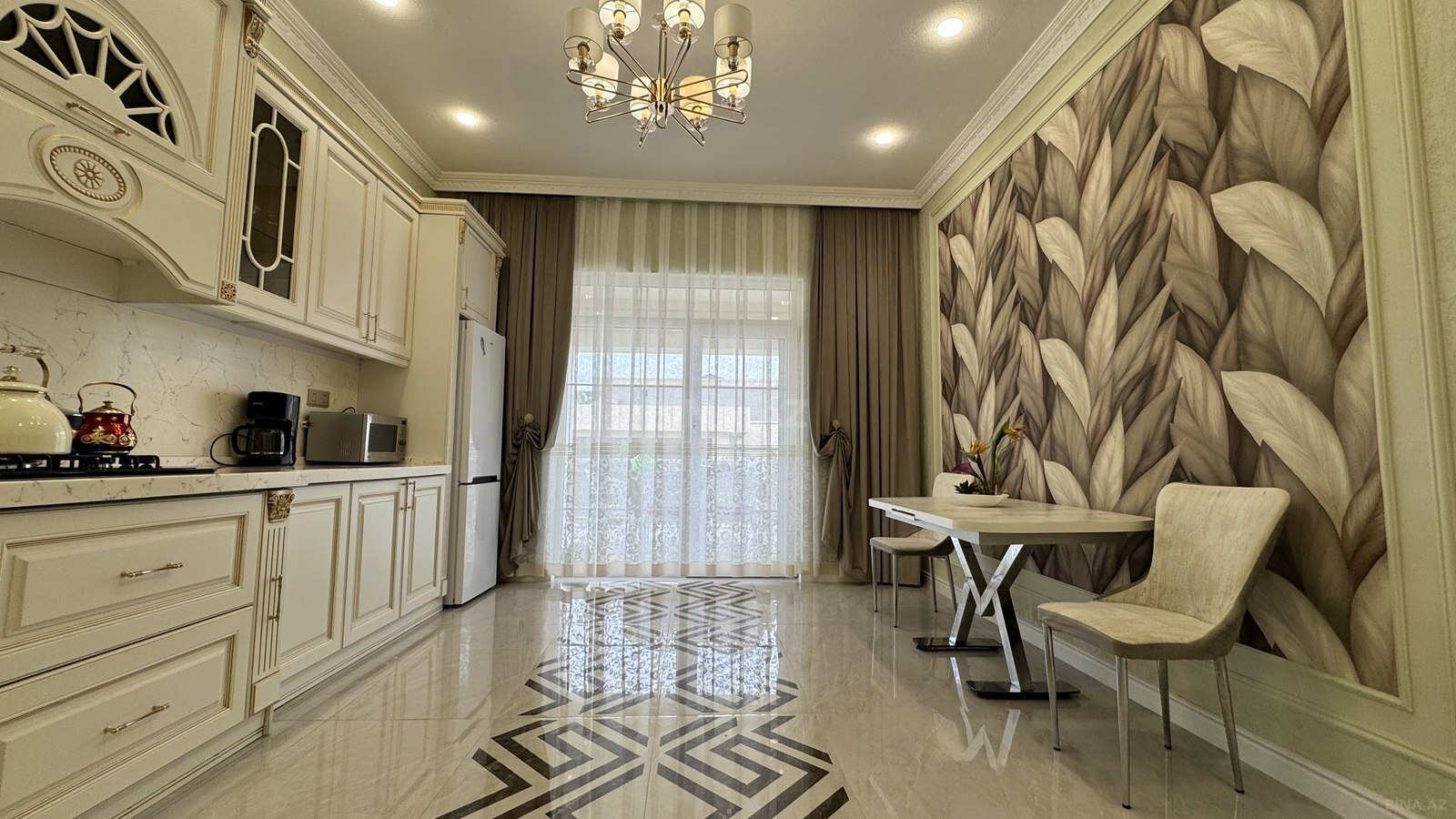 4 otaqlı Həyət evi/Bağ evi, Novxanı q., Bakı