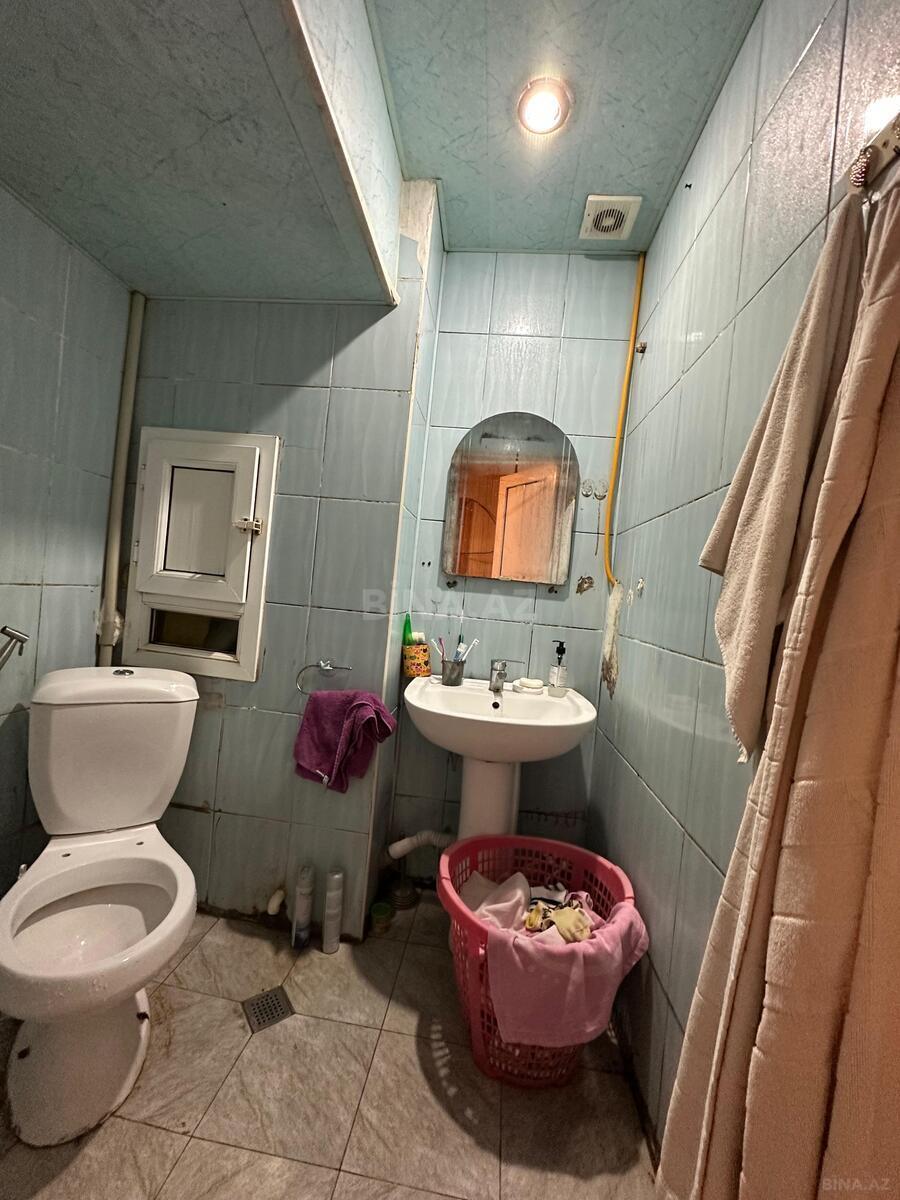 3 otaqlı Köhnə tikili, Həzi Aslanov m., Bakı