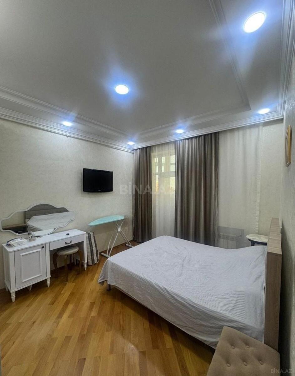 3 otaqlı Yeni tikili, İnşaatçılar m., Bakı