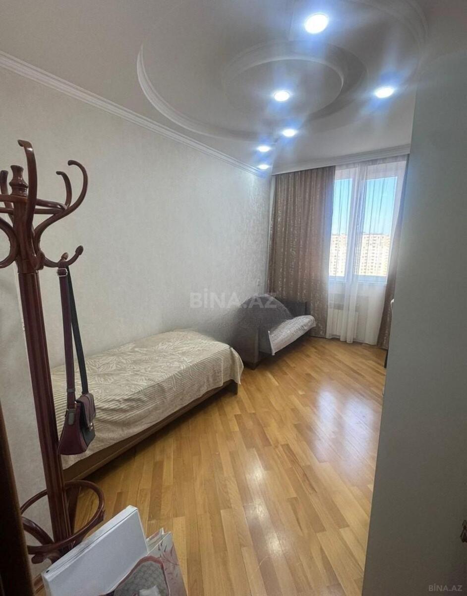3 otaqlı Yeni tikili, İnşaatçılar m., Bakı