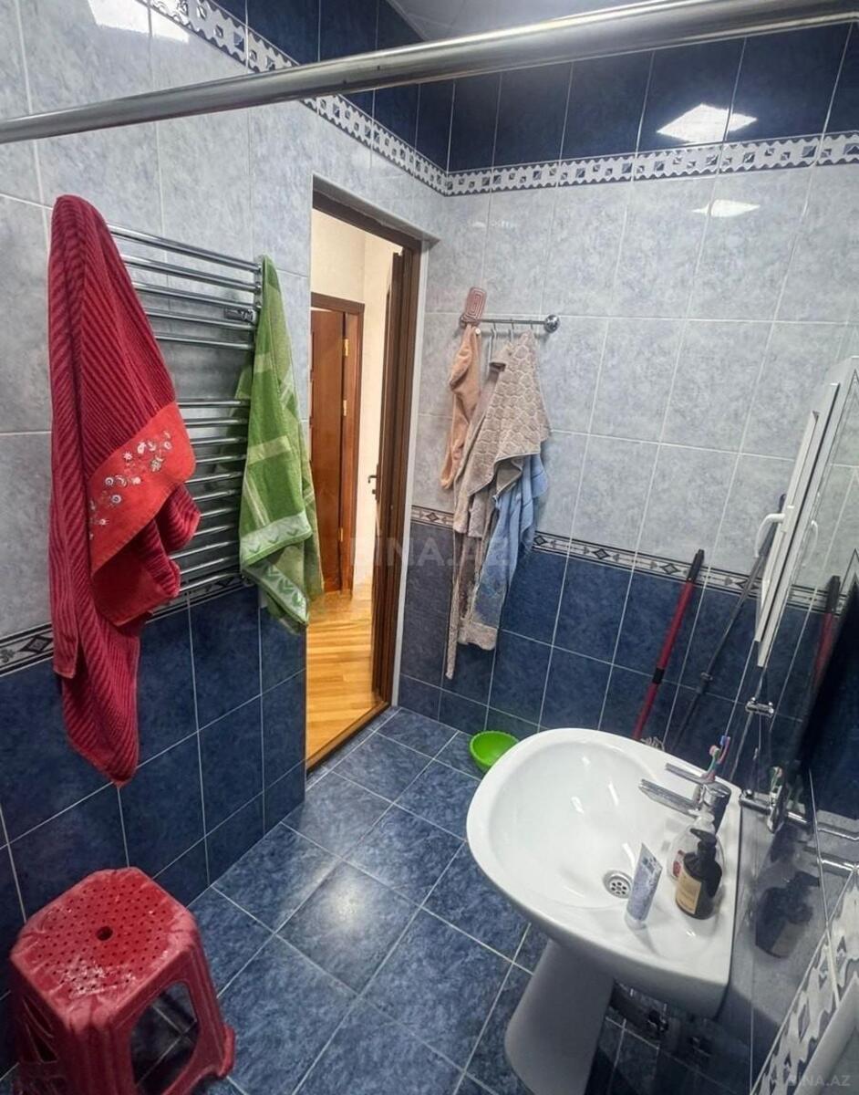 3 otaqlı Yeni tikili, İnşaatçılar m., Bakı
