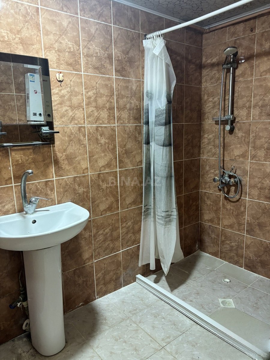 2 otaqlı Köhnə tikili, Həzi Aslanov m., Bakı