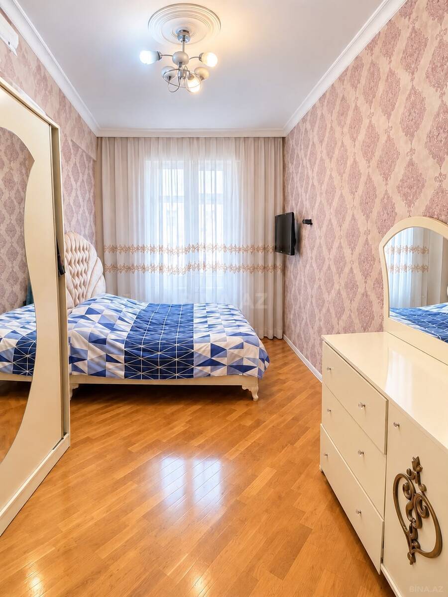 3 otaqlı Yeni tikili, İnşaatçılar m., Bakı