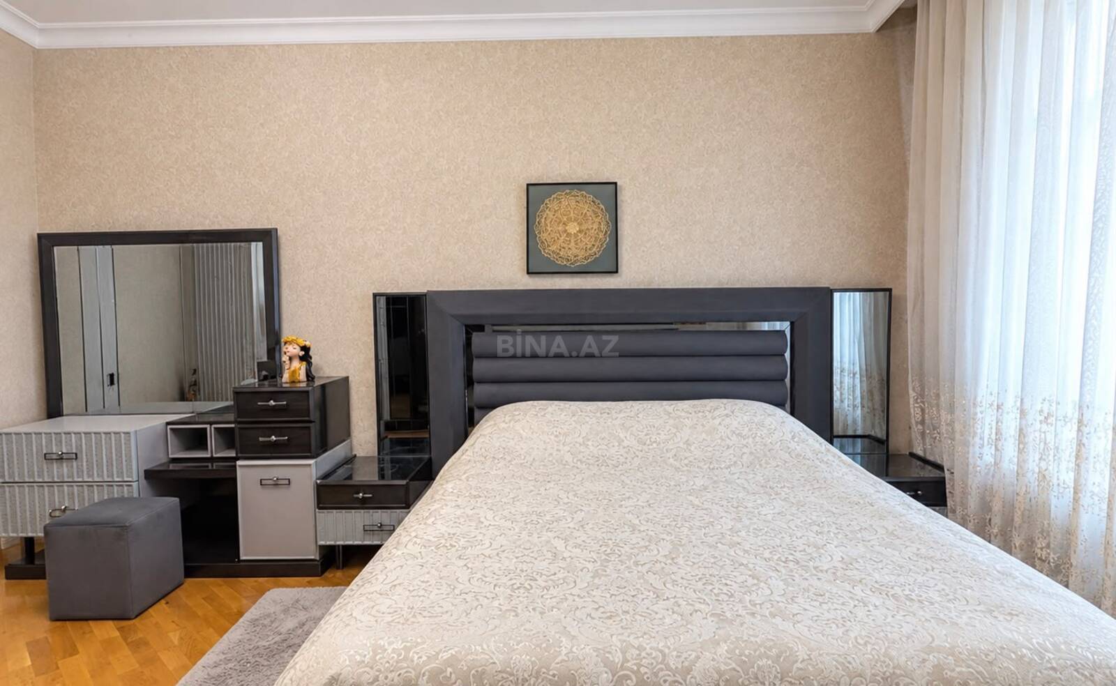 3 otaqlı Yeni tikili, İnşaatçılar m., Bakı