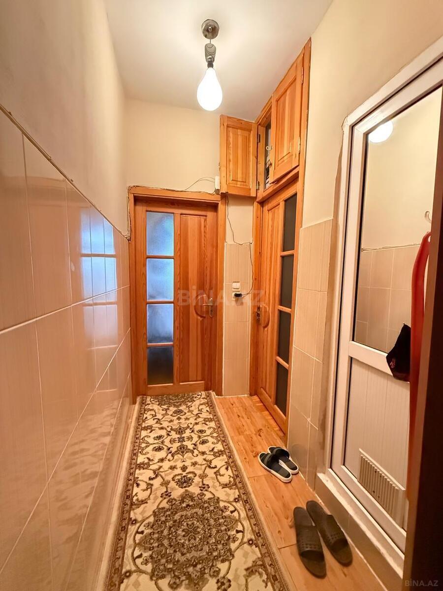 2 otaqlı Köhnə tikili, İnşaatçılar m., Bakı