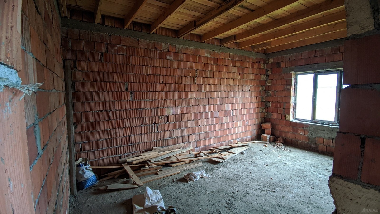 4 otaqlı Həyət evi/Bağ evi, Qusar