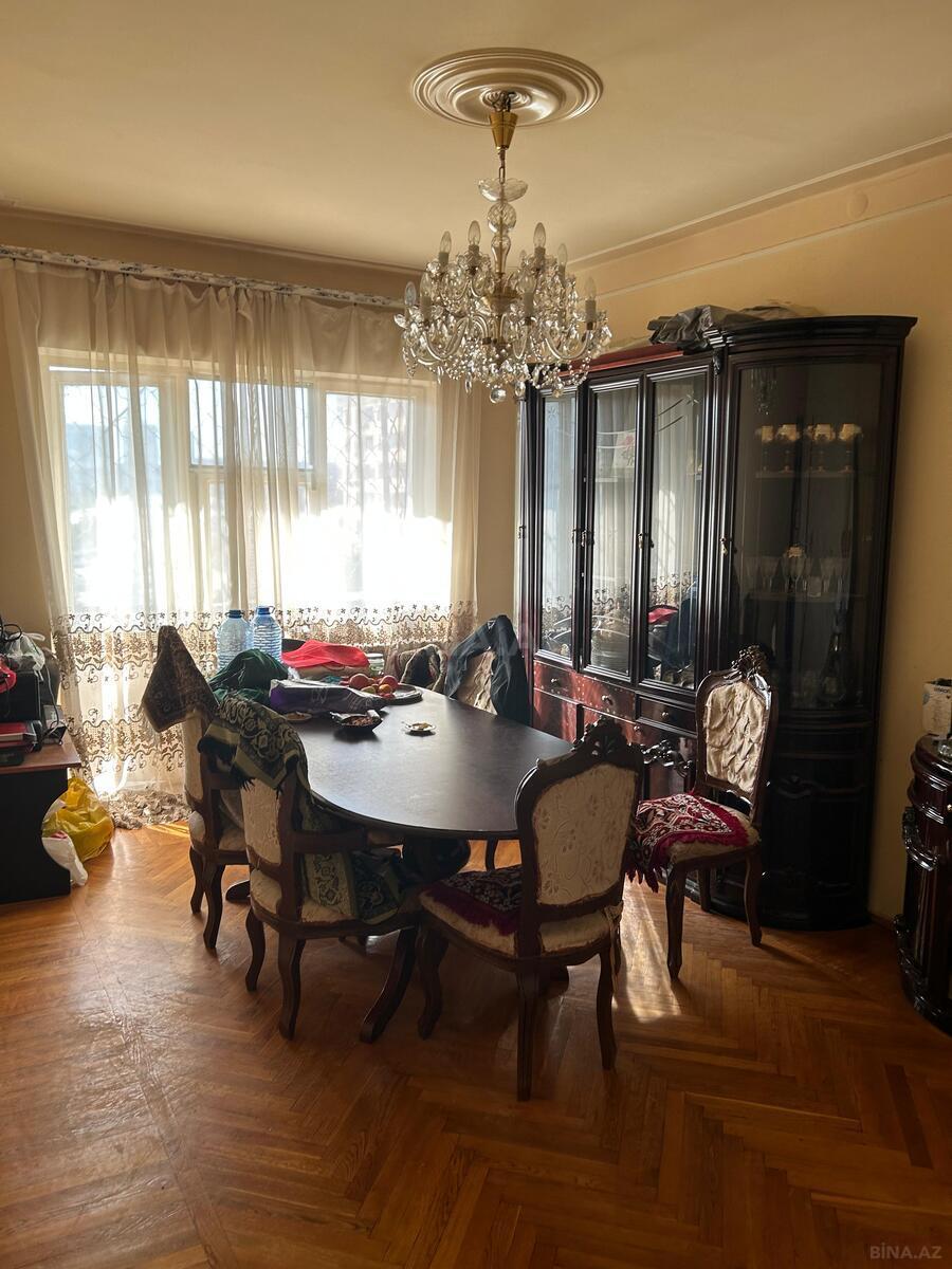 3 otaqlı Köhnə tikili, Azadlıq Prospekti m., Bakı