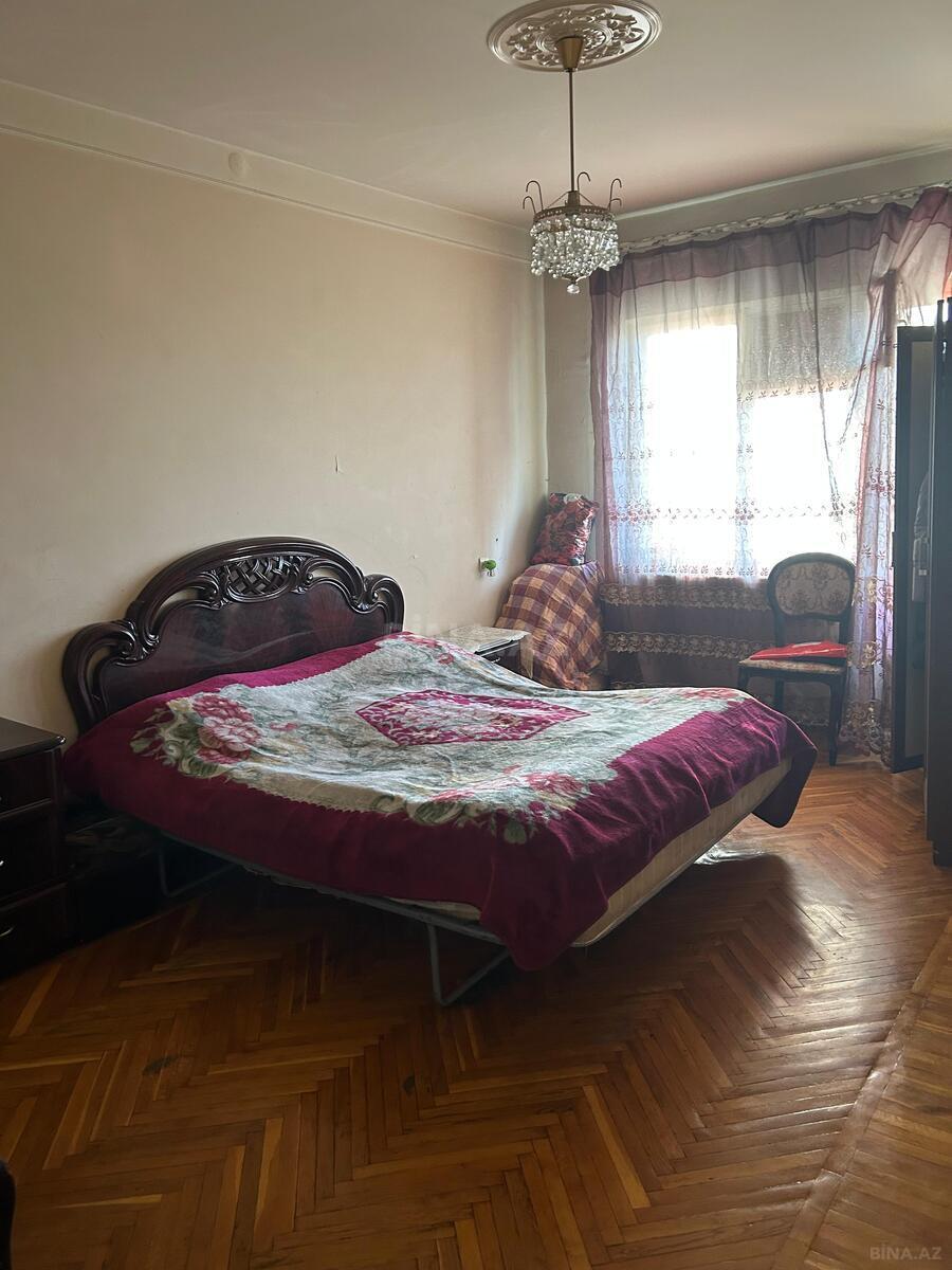 3 otaqlı Köhnə tikili, Azadlıq Prospekti m., Bakı