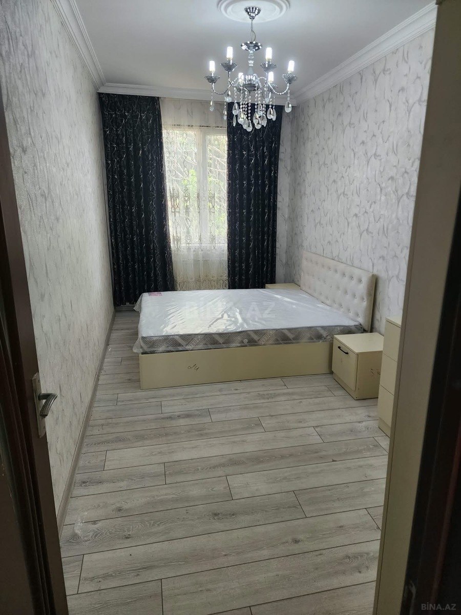 2 otaqlı Köhnə tikili, Memar Əcəmi m., Bakı
