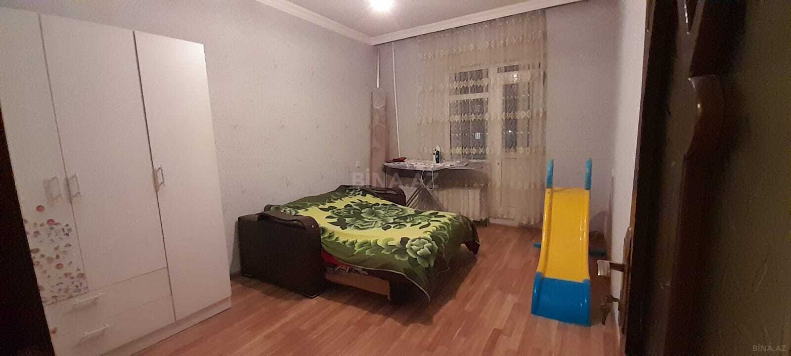 3 otaqlı Köhnə tikili, Yeni Günəşli q., Bakı