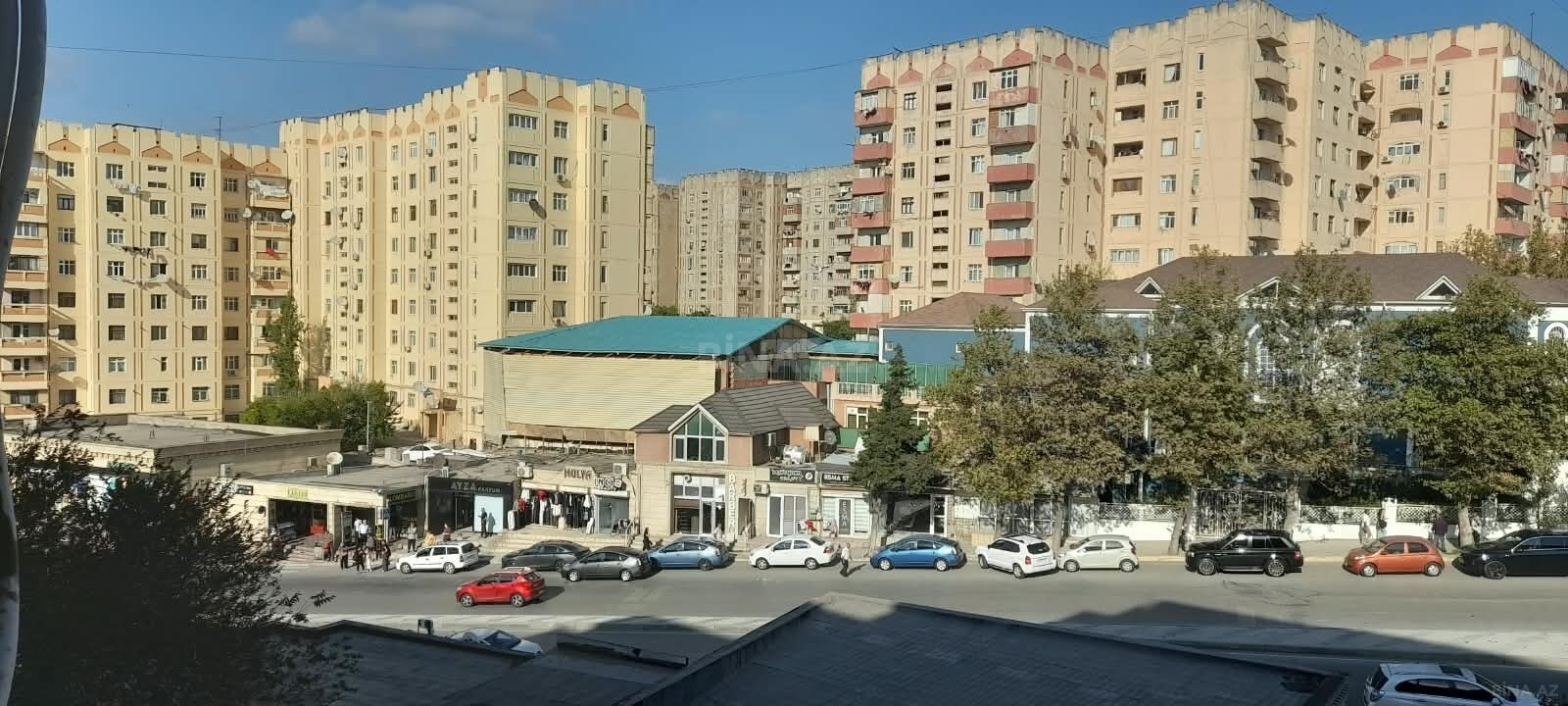 3 otaqlı Köhnə tikili, Yeni Günəşli q., Bakı