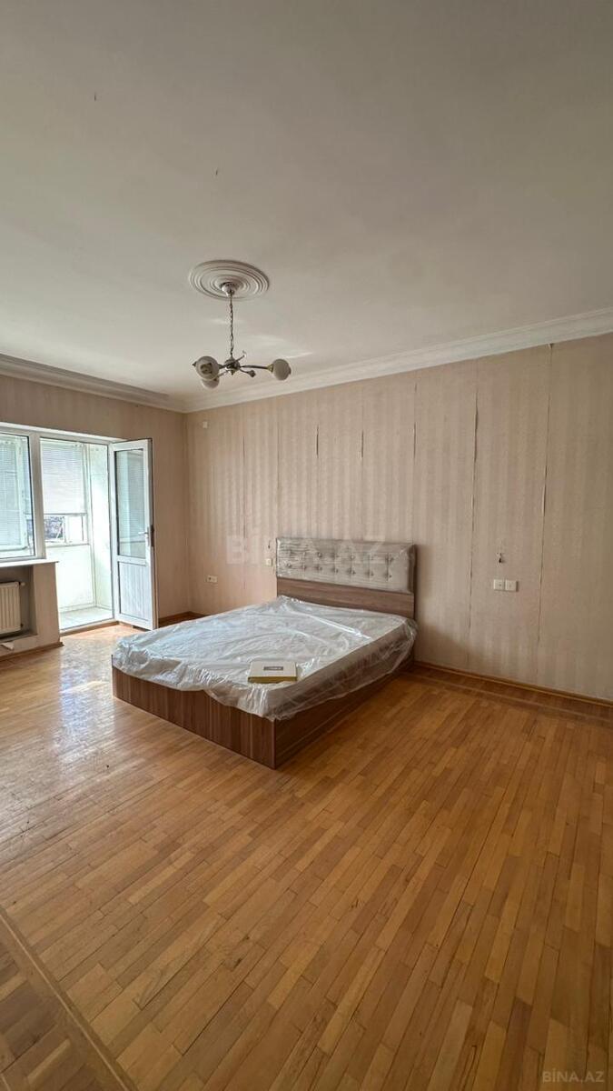 3 otaqlı Yeni tikili, Elmlər Akademiyası m., Bakı