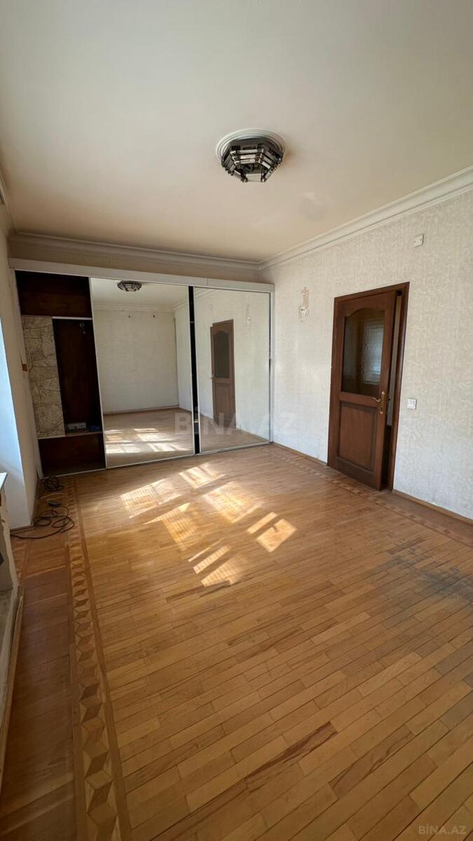 3 otaqlı Yeni tikili, Elmlər Akademiyası m., Bakı