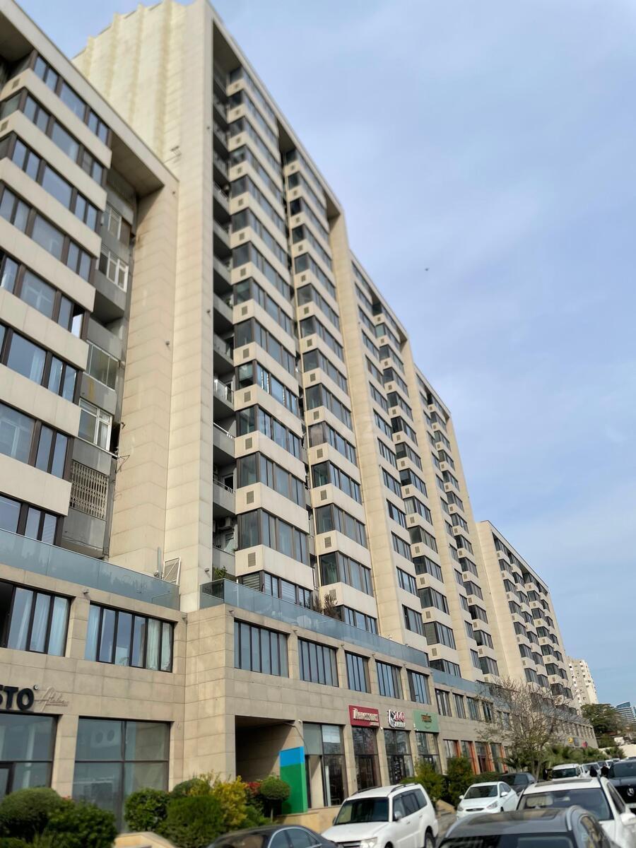 3 otaqlı Yeni tikili, Elmlər Akademiyası m., Bakı