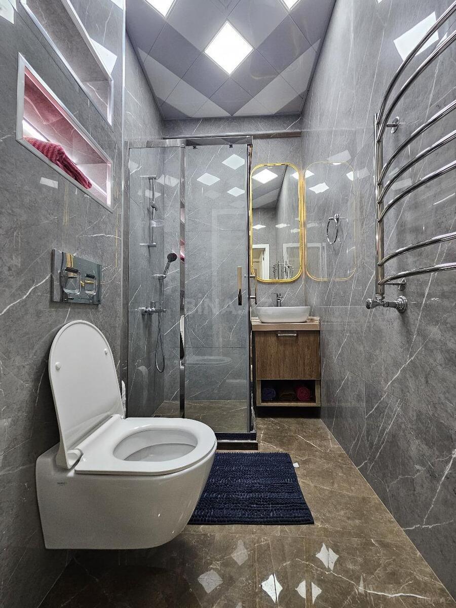 3 otaqlı Yeni tikili, Elmlər Akademiyası m., Bakı