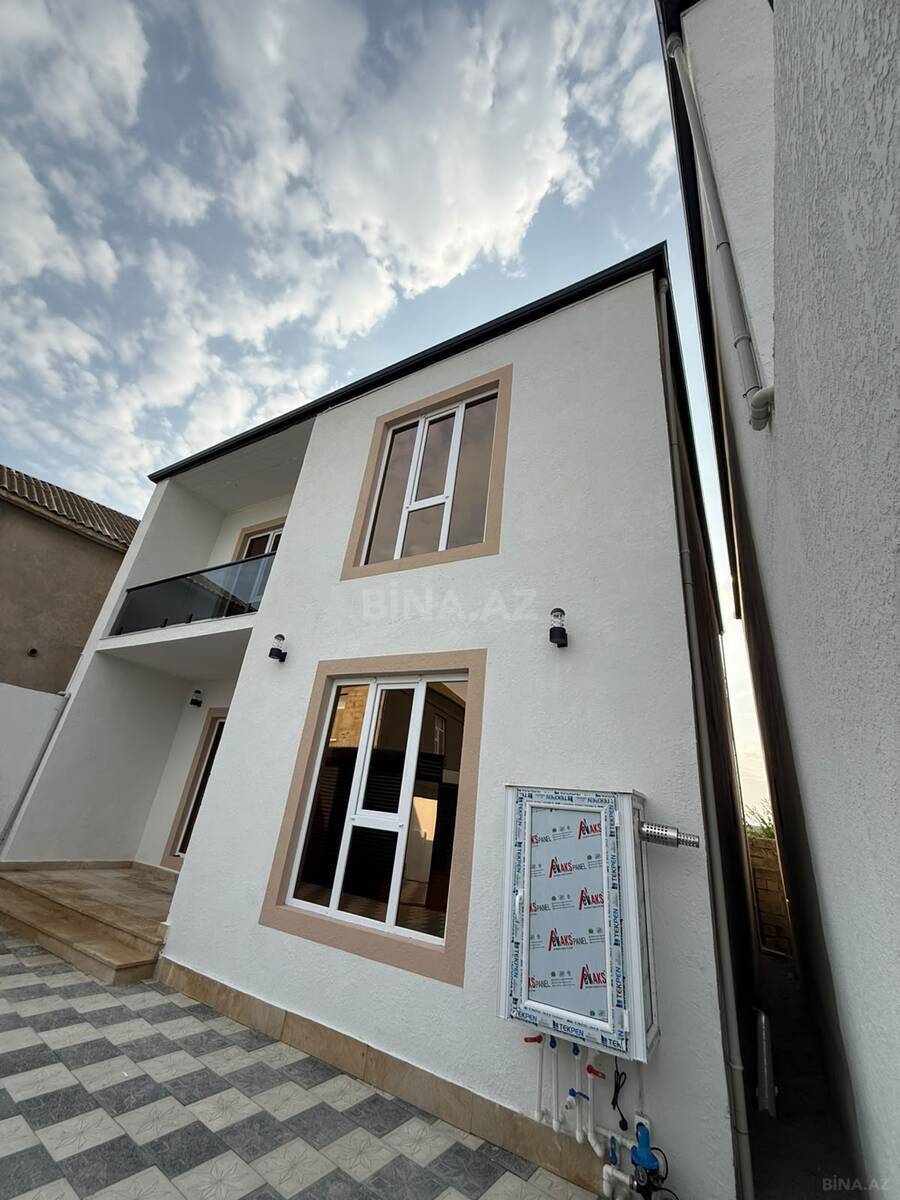 4 otaqlı Həyət evi/Bağ evi, Binə q., Bakı