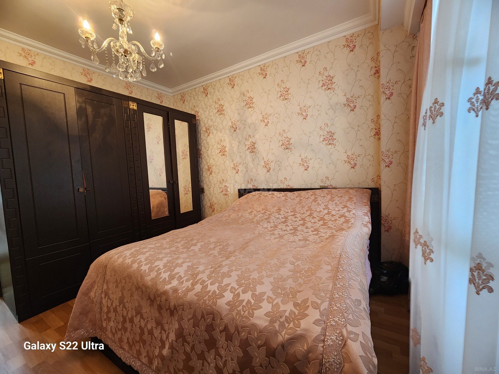 3 otaqlı Köhnə tikili, Qara Qarayev m., Bakı